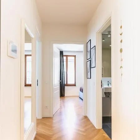 Tip! Design Trifft Lage 120 Qm Premium Apartment