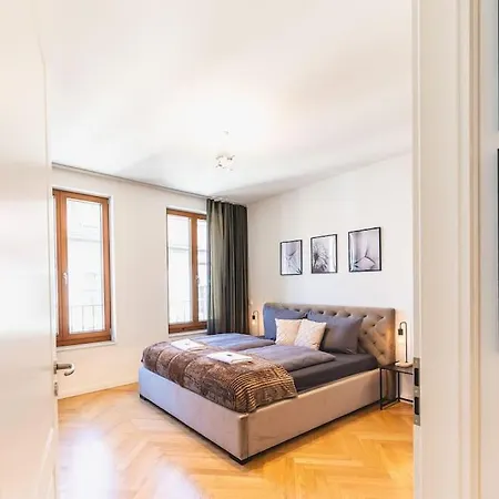 Apartment Tip! Design Trifft Lage 120 Qm Premium